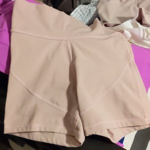Kefi shorts pink